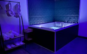 Privilège Spa, jacuzzi&Sauna